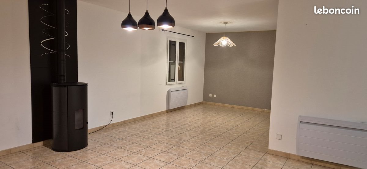 Maison à louer, 87m², Laval-Pradel