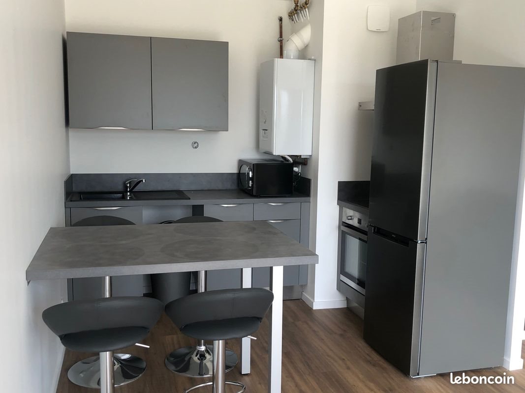 Appartement à louer, 42m², Cenon