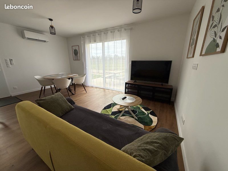 Maison à louer, 70m², Salleboeuf