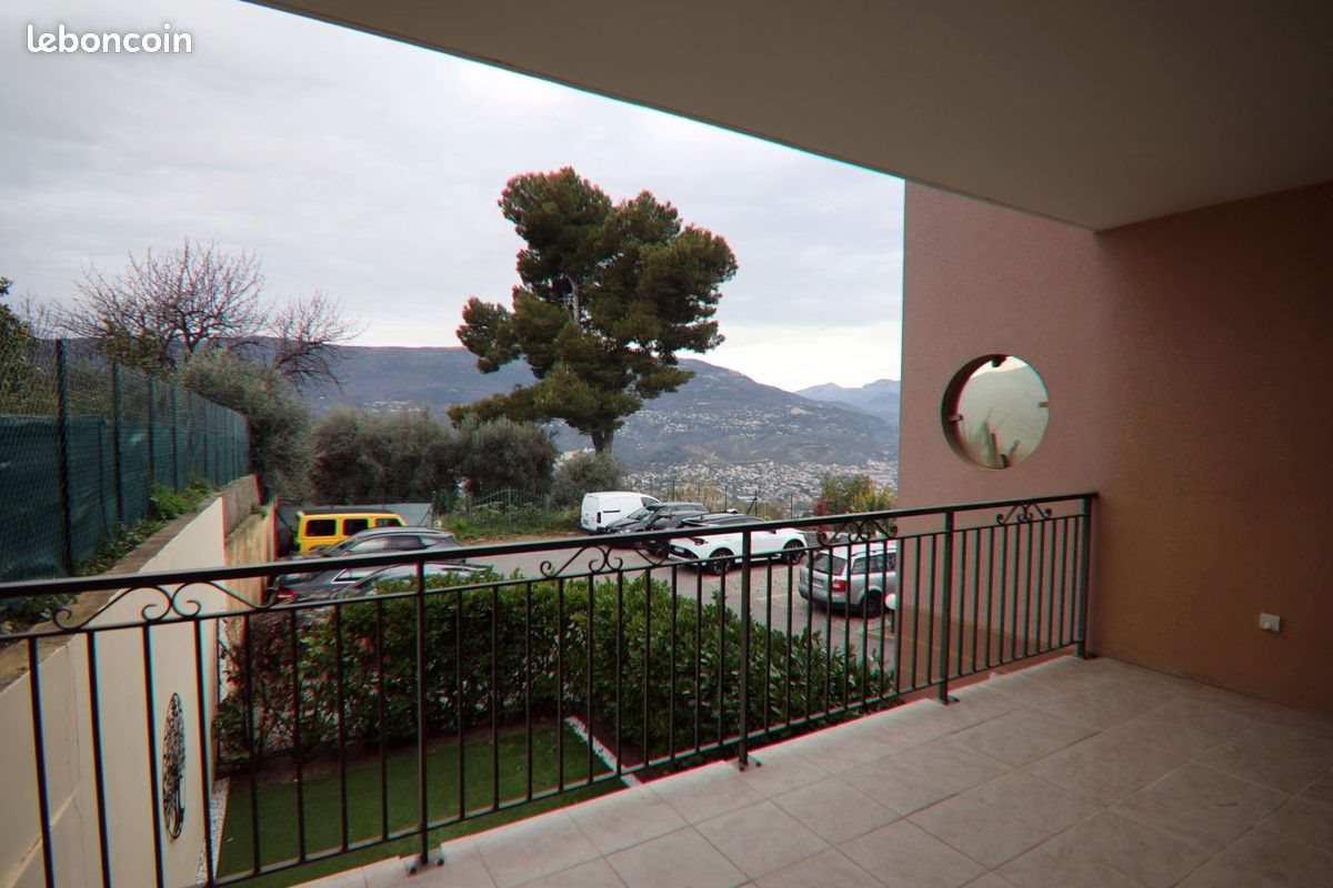 Appartement à louer, 67m², Colomars