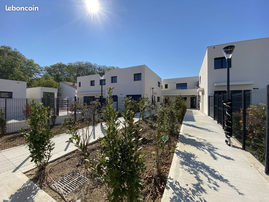 Appartement à louer, 45m², Aimargues