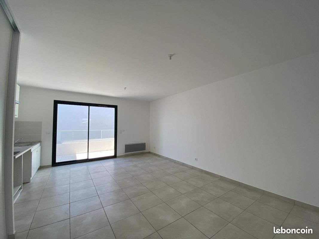 Appartement à louer, 45m², Aimargues