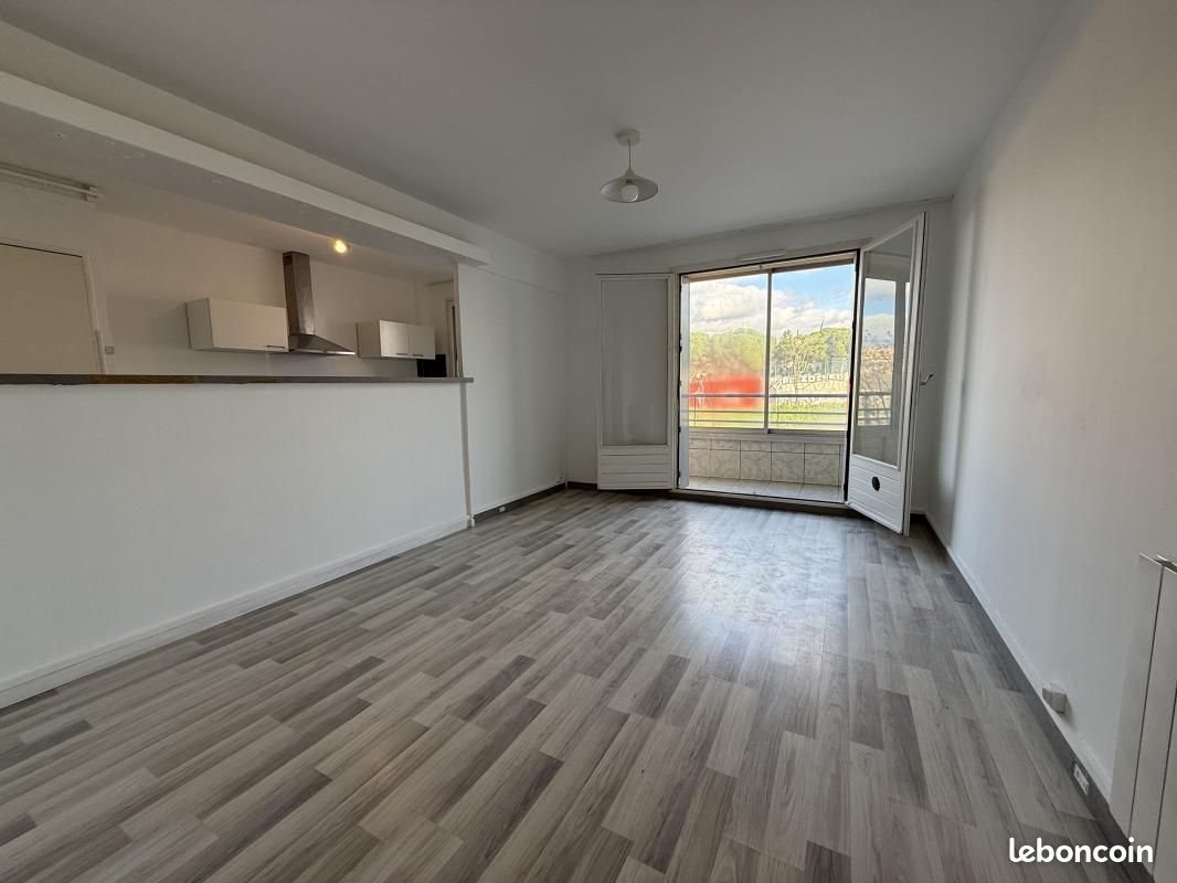 Appartement à louer, 65m², Marseille 14ème