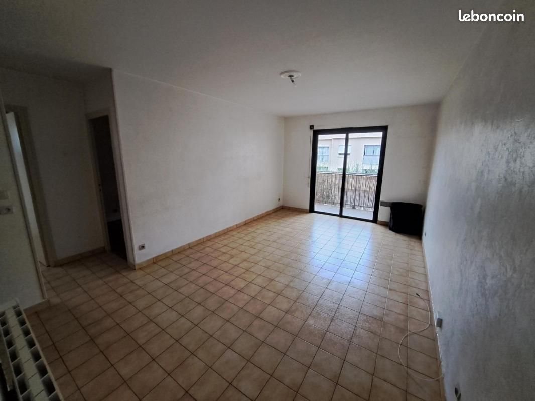 Appartement à louer, 43m², Genas