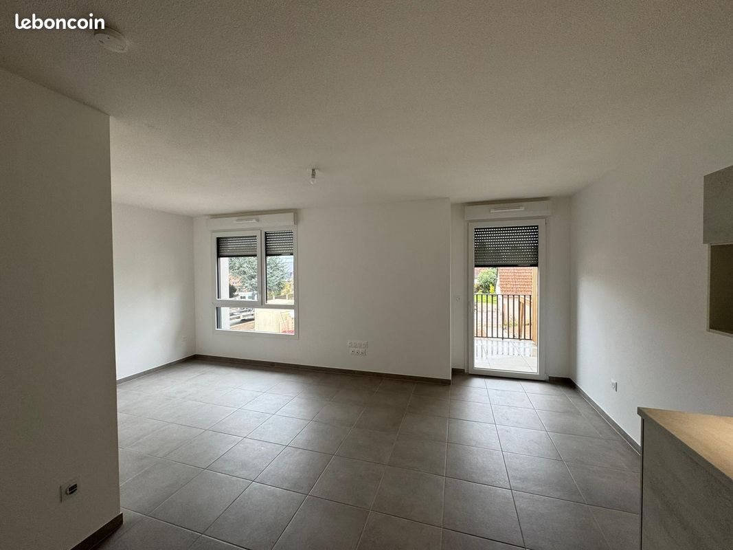 Appartement à louer, 30m², Seebach