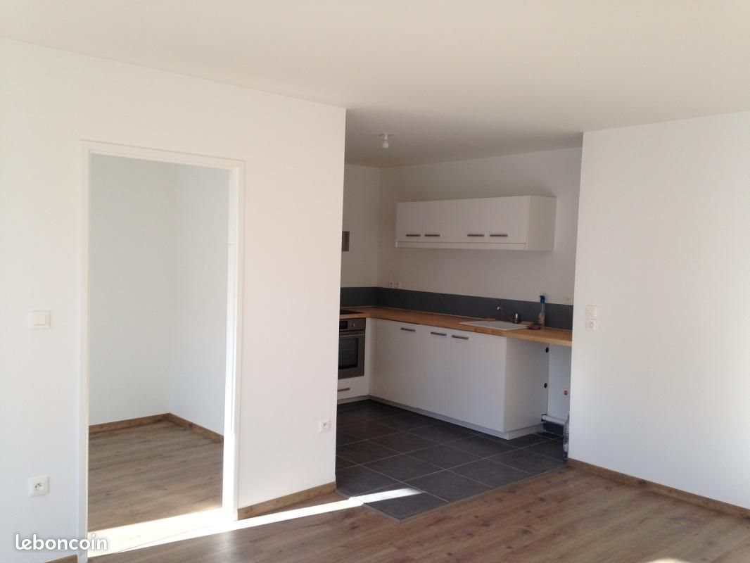 Appartement à louer, 65m², Lille