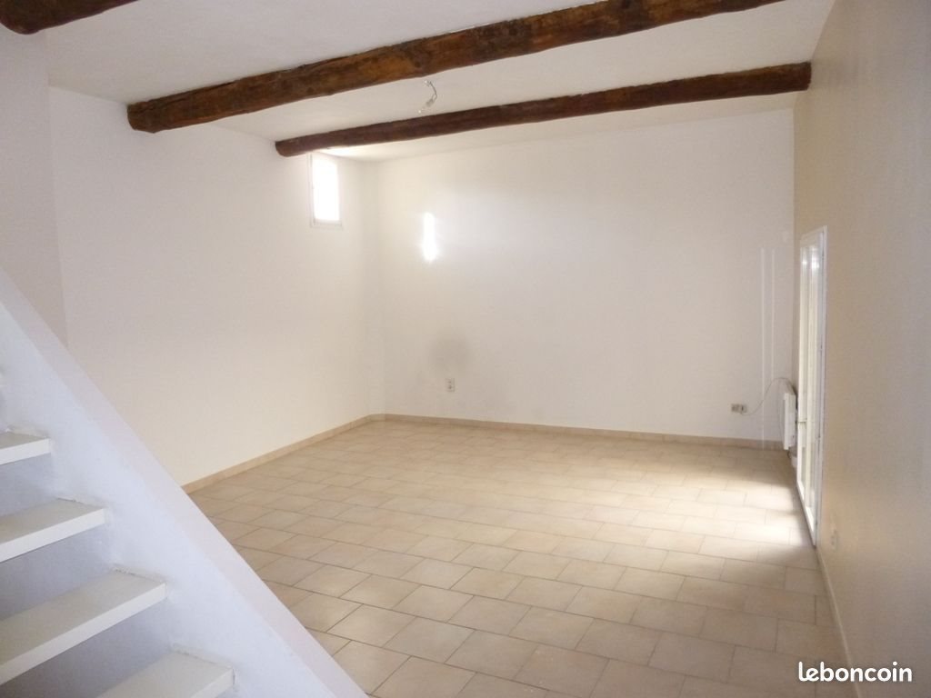 Maison à louer, 70m², Carpentras