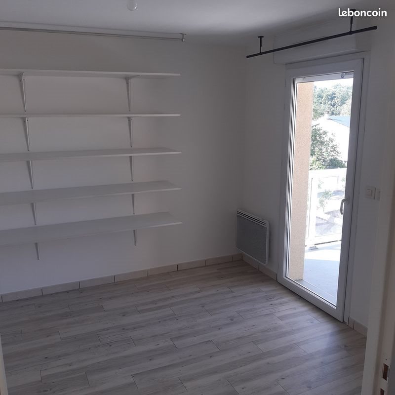 Appartement à louer, 45m², Saint-Marcel-lès-Valence