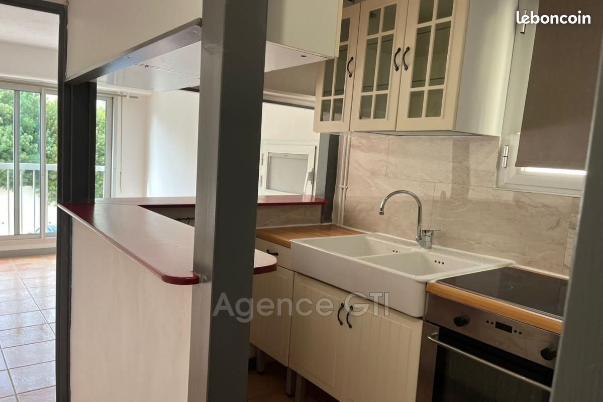 Appartement à louer, 27m², Hyères