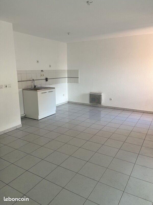 Appartement à louer, 67m², Marseille 10ème