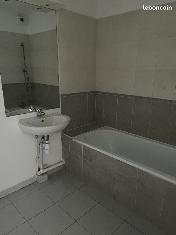 Appartement à louer, 67m², Marseille 10ème