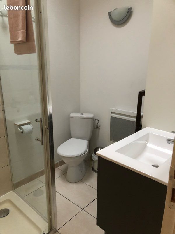 Appartement à louer, 60m², Cotignac