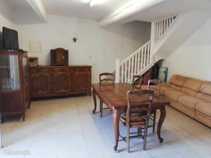 Maison à louer, 70m², Jonquières-Saint-Vincent