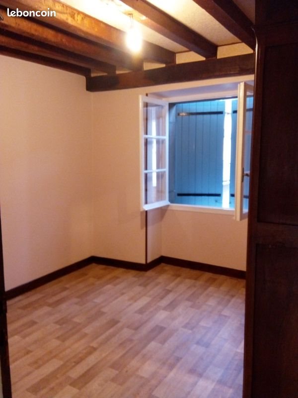 Maison à louer, 110m², Bedous