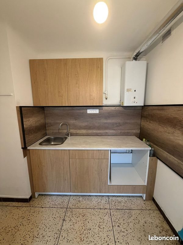 Appartement à louer, 33m², Marseille 9ème