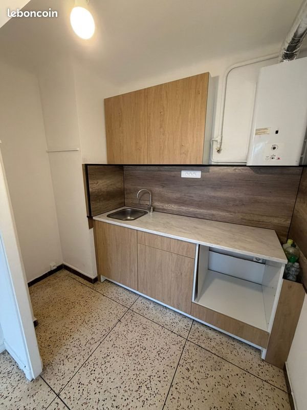 Appartement à louer, 33m², Marseille 9ème