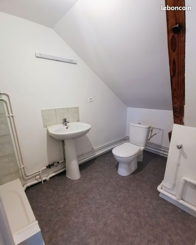 Appartement à louer, 68m², Sedan