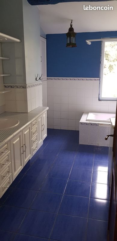 Maison à louer, 200m², Jonquières