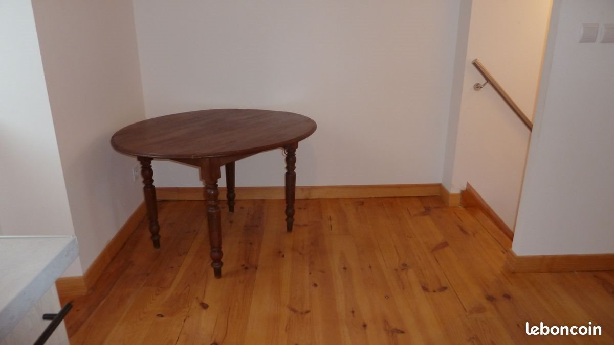 Maison à louer, 70m², Leychert