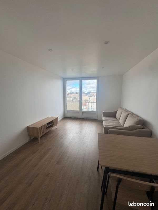Appartement à louer, 58m², Guéret