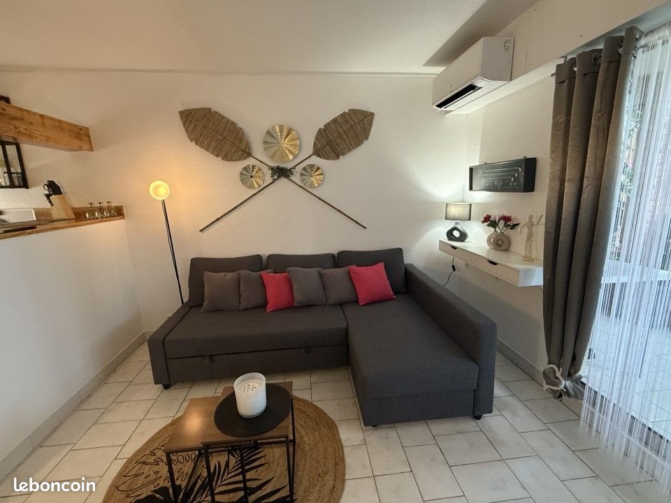 Appartement à louer, 27m², Nîmes