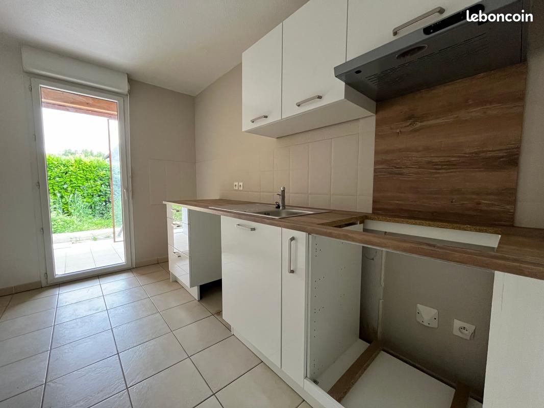 Maison à louer, 90m², Montrabé