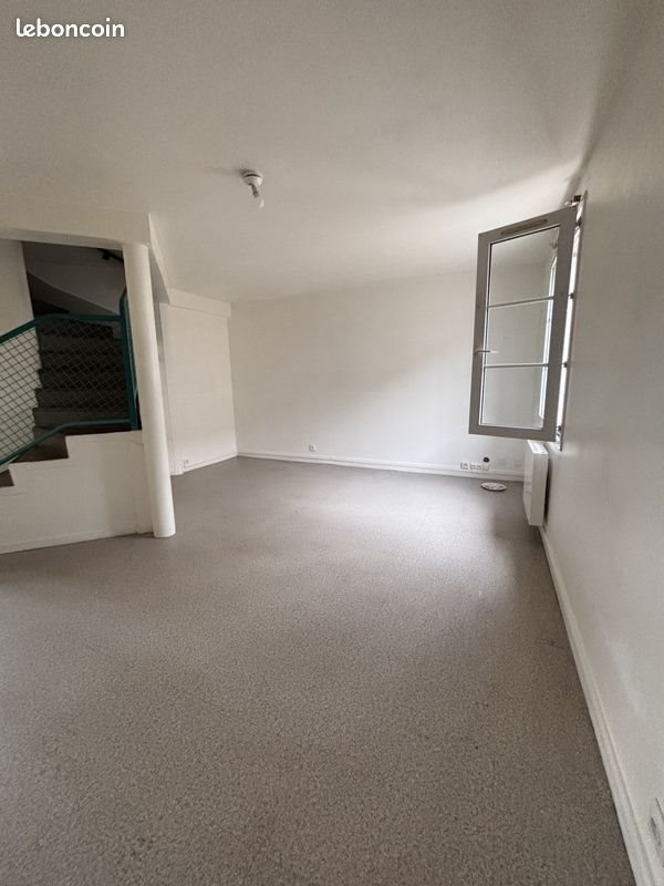 Maison à louer, 78m², Oizon