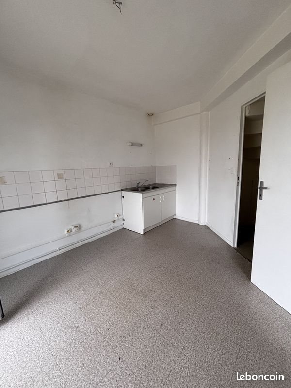 Maison à louer, 78m², Oizon