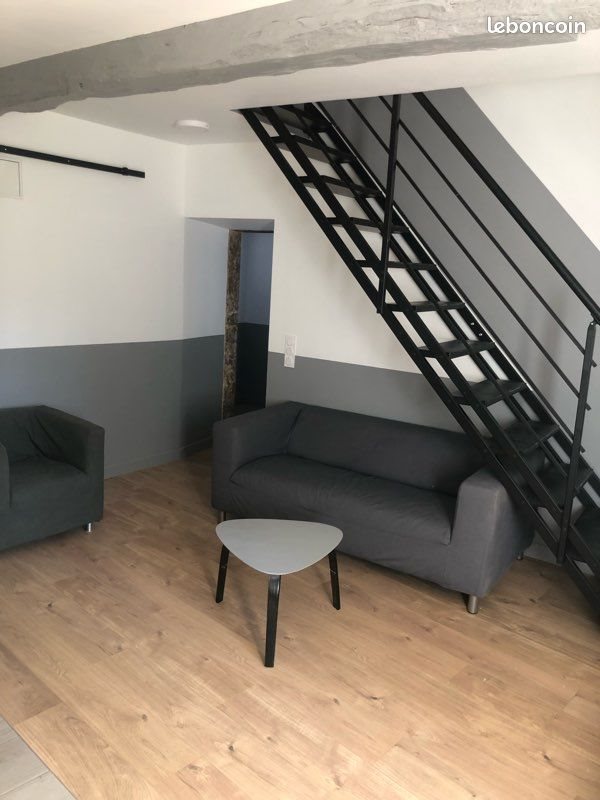Appartement à louer, 48m², Sourcieux-les-Mines