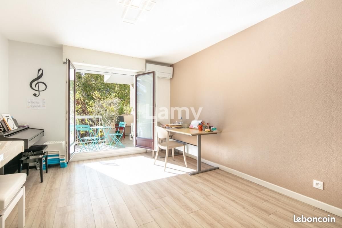 Appartement à vendre, 27m², Grenoble