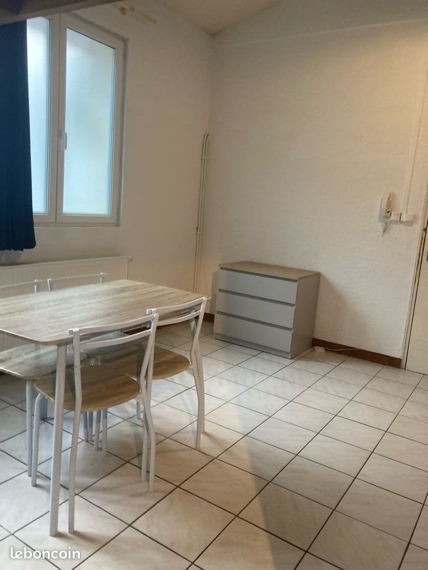 Appartement à louer, 22m², Le Mans