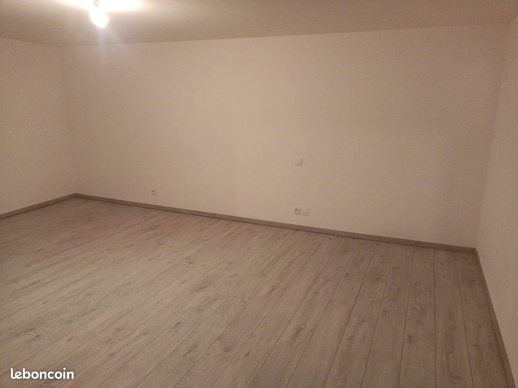 Appartement à louer, 103m², Montmoreau-Saint-Cybard