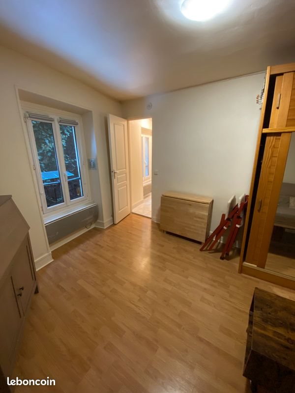 Appartement à louer, 19m², Paris 20ème