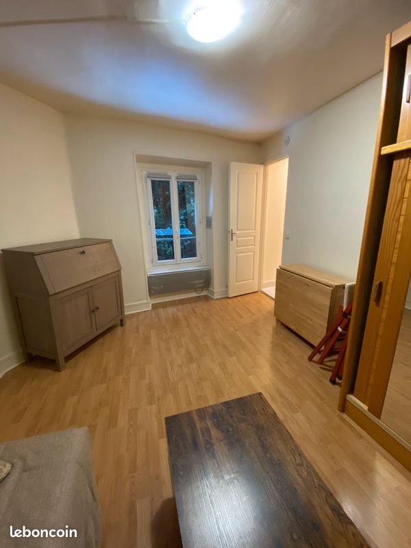 Appartement à louer, 19m², Paris 20ème