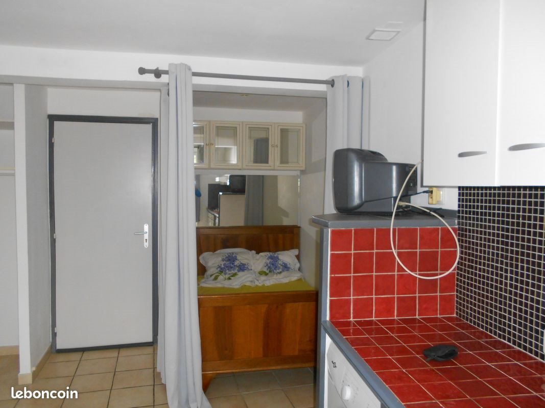 Appartement à louer, 18m², Olonzac