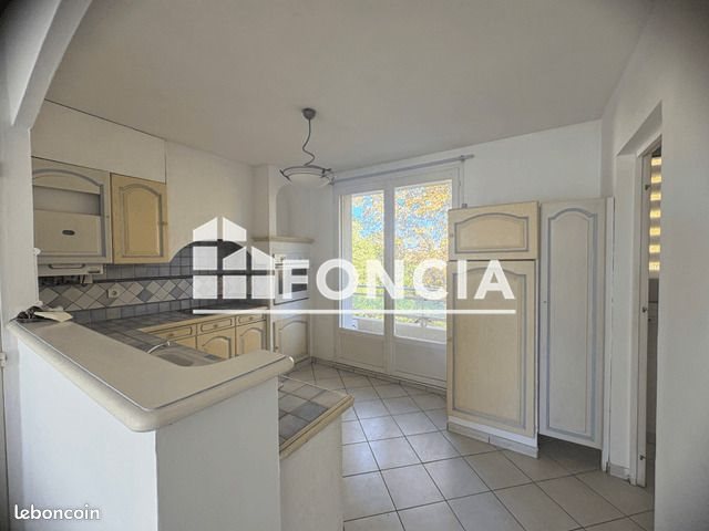 Appartement à louer, 72m², Toulon