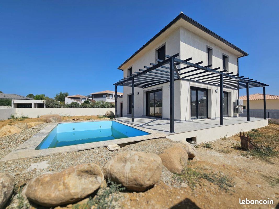 Maison à louer, 120m², Ghisonaccia