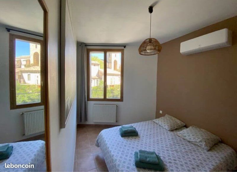 Appartement à louer, 40m², Pernes-les-Fontaines