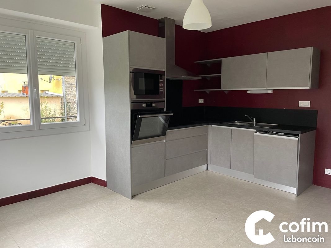 Maison à louer, 104m², Eysus