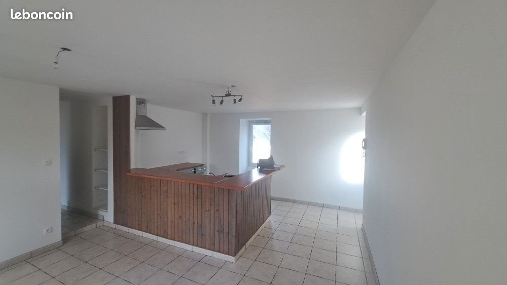 Appartement à louer, 70m², Crossac