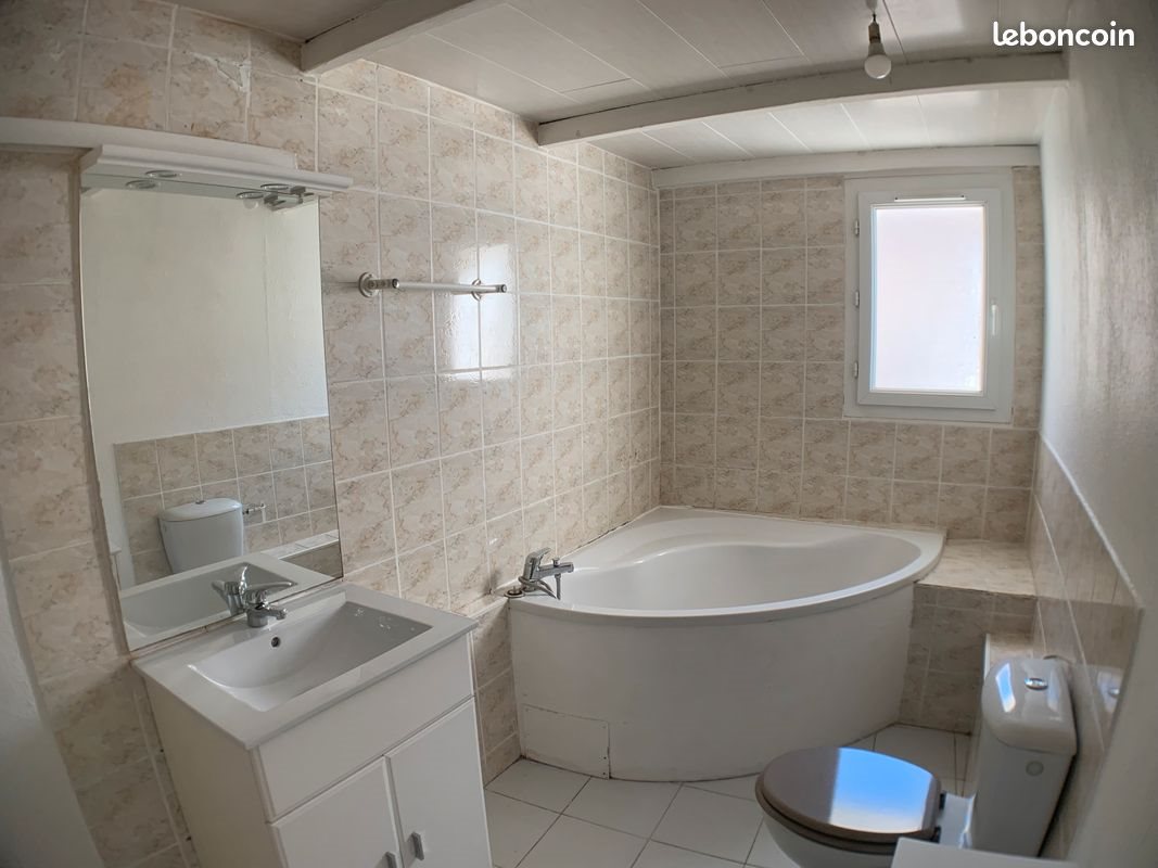 Appartement à louer, 80m², Bessèges