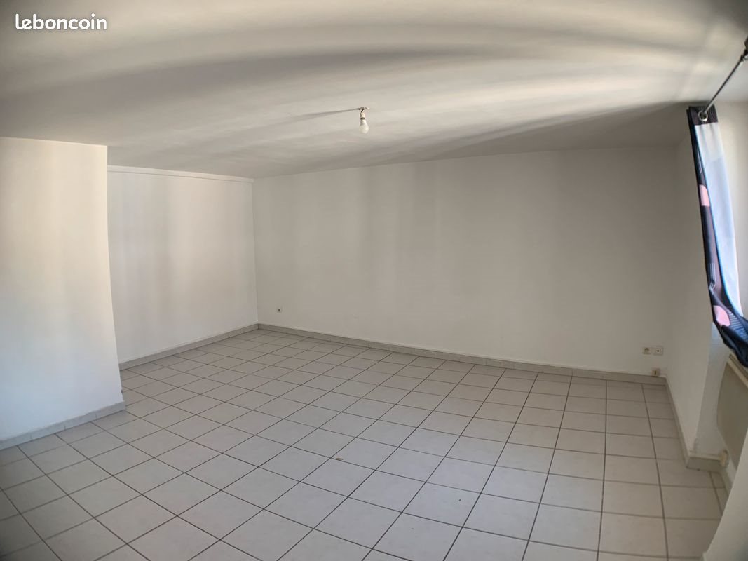 Appartement à louer, 80m², Bessèges