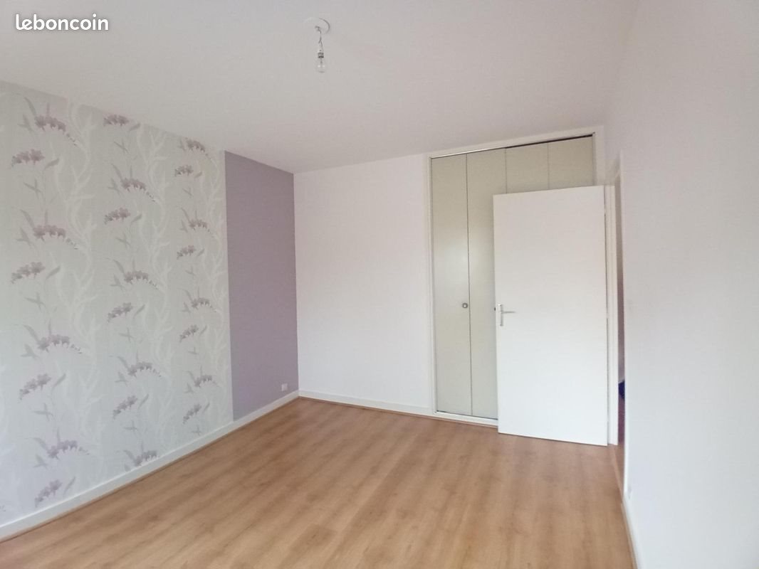 Appartement à louer, 95m², Feurs