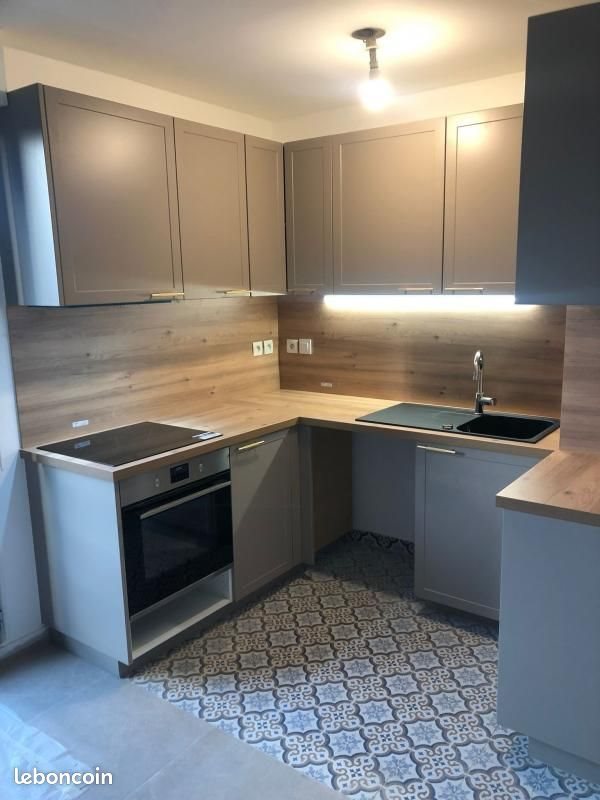 Appartement à louer, 25m², Paris 20ème