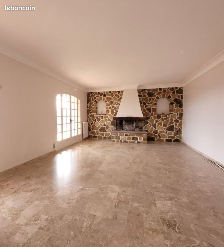 Maison à louer, 180m², Draguignan