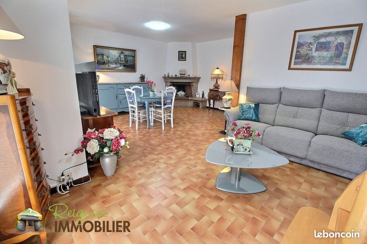 Maison à vendre, 114m², Vétraz-Monthoux
