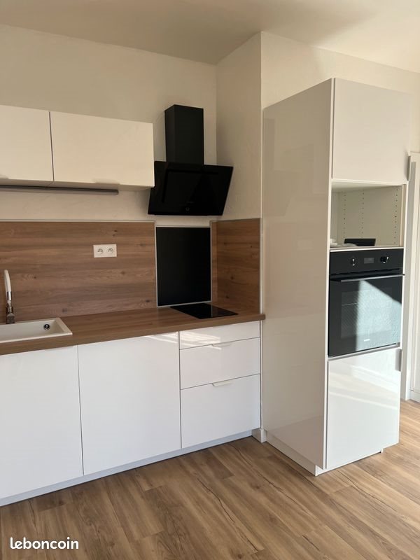 Appartement à louer, 37m², Mèze