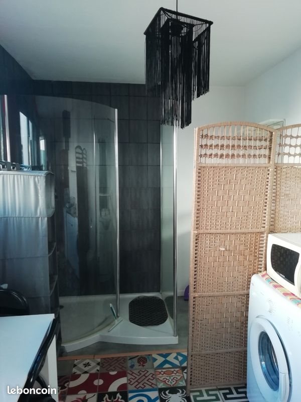 Appartement à louer, 20m², Morières-lès-Avignon