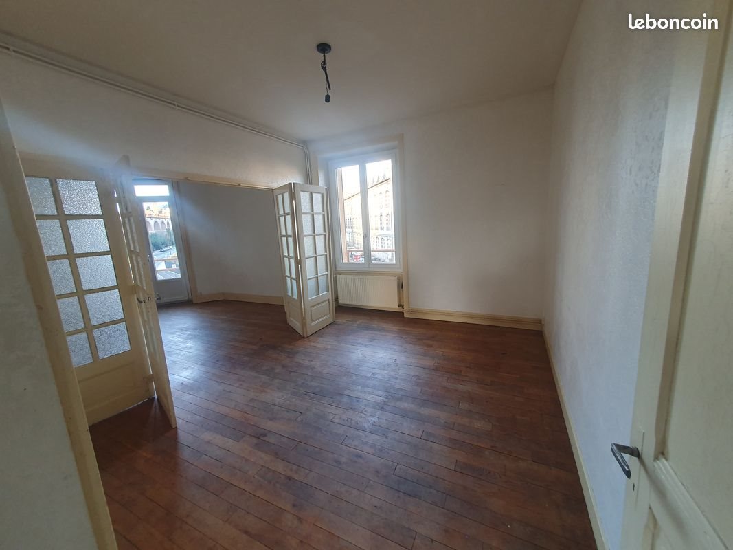 Appartement à louer, 80m², Aurillac