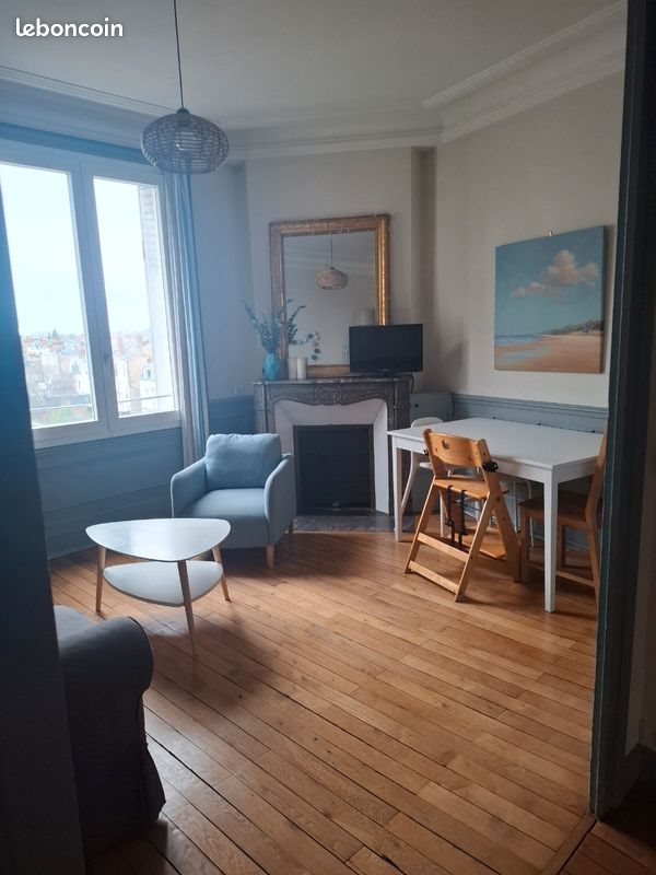 Appartement à louer, 81m², Tours